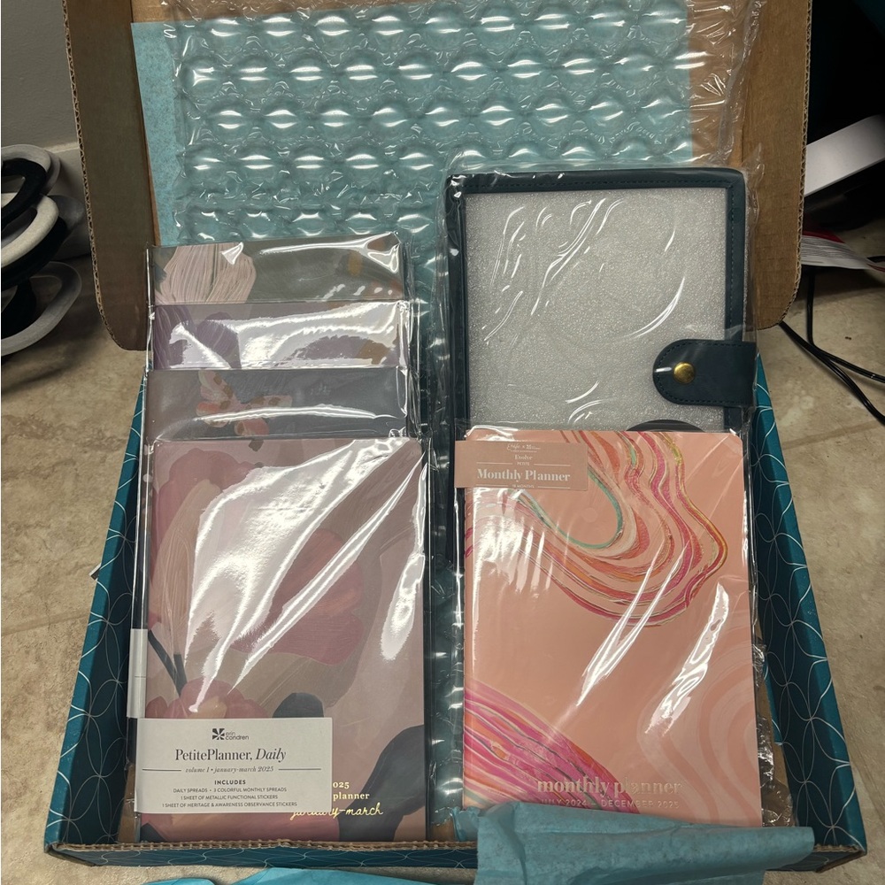 Erin Condren Petite Planner Folio System 2025
